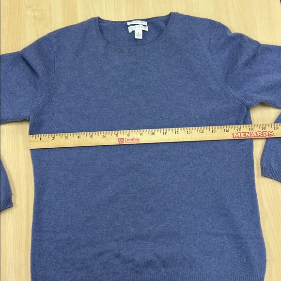 Charter Club 2-ply cashmere sweater classic crew neck long sleeves purple M - Picture 6 of 6